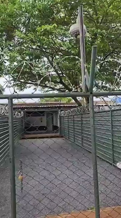 Como é a cela que Silvinei Vasques e Anderson Torres dividem na Papudinha