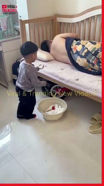 Child Put ice in Paint of Men