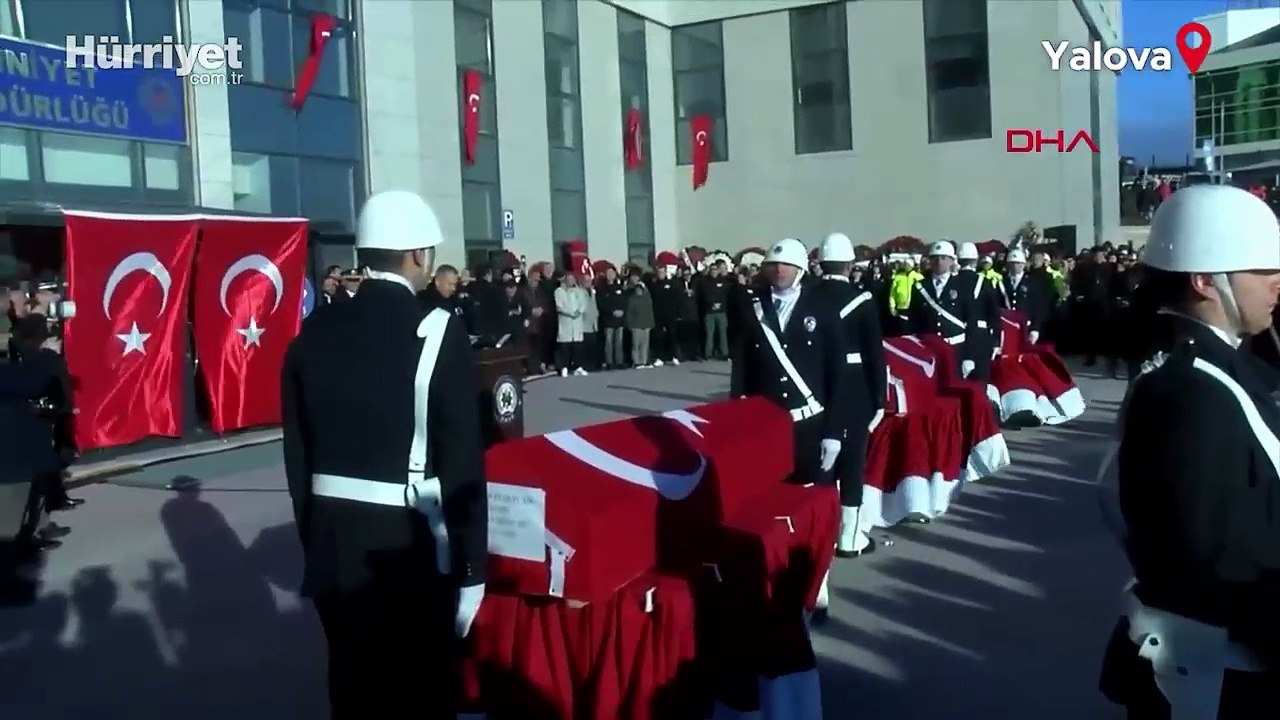 Kahraman şehitlerimize veda...