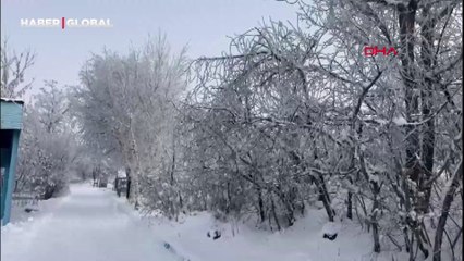 Ağrı'da termometreler eksi 19,1'i gördü, su deposu buz tuttu