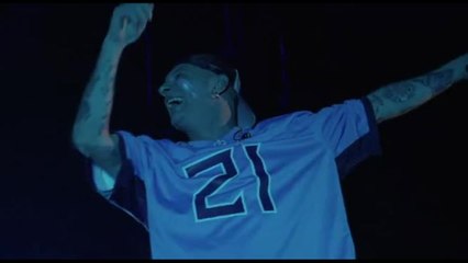 L'abbraccio di Napoli a Clementino, grande live al Palapartenope