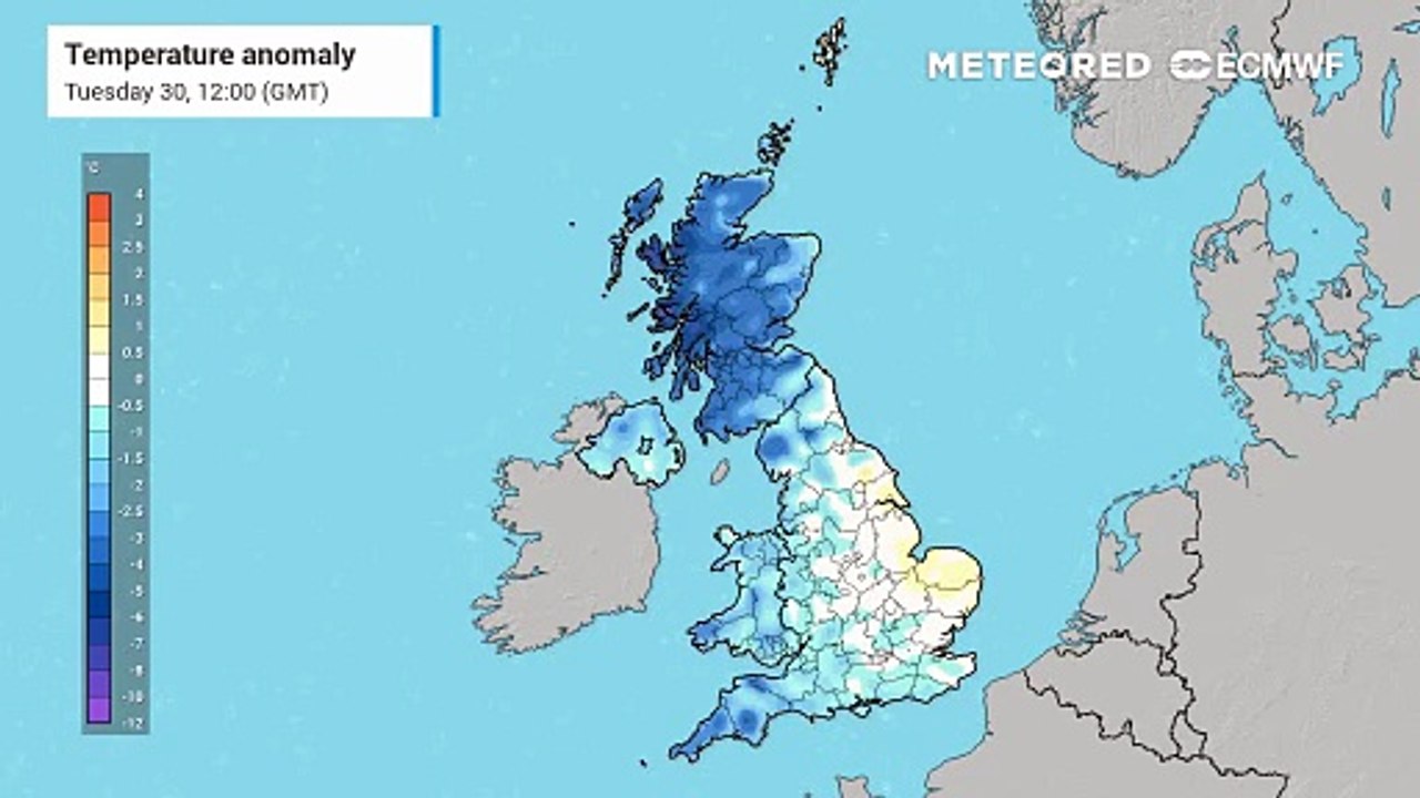 Amber cold alert as UK braces for up to a foot of snow over New Year