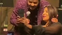 Udit Narayan’s on-stage moments with Shreya Ghoshal, Alka Yagnik and others have sparked massive online debate. What are your thoughts?