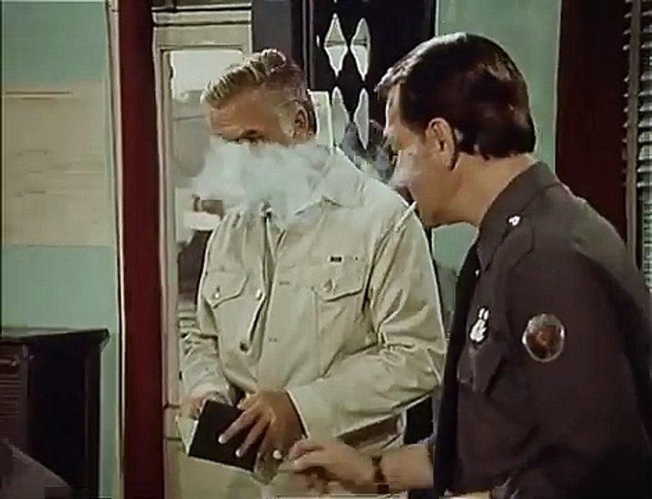 11 UHR 20 Teil 3 Flucht in die Sahara