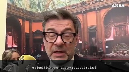 Manovra, Giorgetti: "Abbiamo aumentato i salari, ce lo chiedevano tutti"