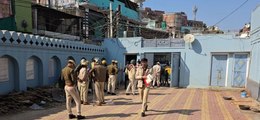 राजस्थान के करौली में नगर परिषद की पूर्व सभापति के पुत्र के घर पर पुलिस की रेड
