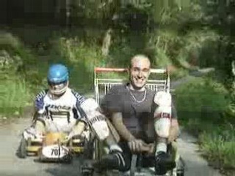 MOV05809 caddie racingcaddies