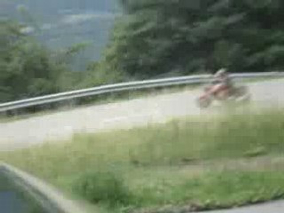 MOV05819 caddie racingcaddies carioli