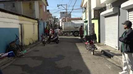 Periodistas son impedidos de grabar y agredidos por personal de Coraasan en Santiago