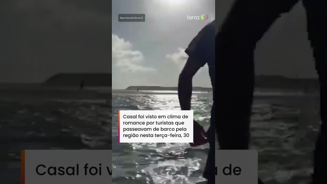 Bruna Marquezine e Shawn Mendes protagonizam beijo 'de cinema' em praia de Alagoas #shorts