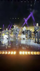 Vidéos - Exclusif - Bénabar, Pascal Obispo - Enregistrement de "La Grande Soirée du 31 de Paris", diffusée le 31 décembre sur France 2, sur la place de la Concorde à Paris, France.Guebey-Tribeca/Bestimage