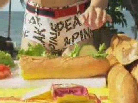 Erika Sawajiri-Visual Queen 2002 - 1 parte