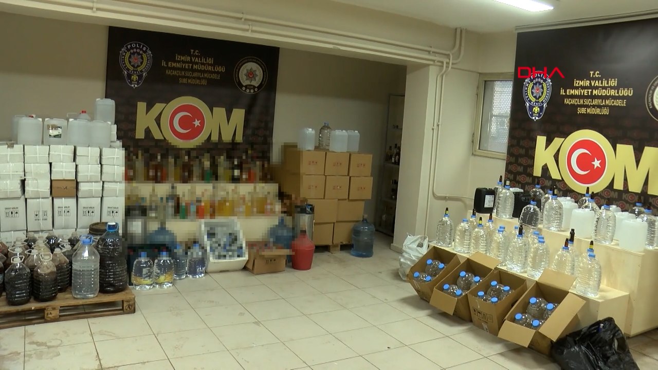 İzmir'in 9 ilçede operasyonlar; 3,5 ton taklit etiketli etil alkol ele geçirildi