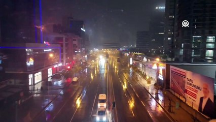 Bu akşam İstanbul’da kar etkili olacak! Meteoroloji ve AKOM’dan yeni uyarı