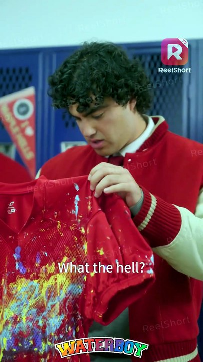 A Revenge Prank Made Him the Quarterback's Waterboy! ｜ Waterboy ｜ ReelShort