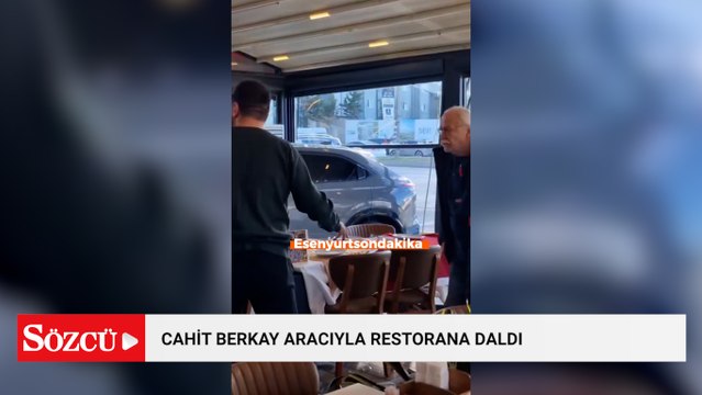 Ünlü sanatçı Cahit Berkay aracıyla restorana daldı