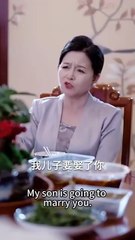 At the end of her wedding, Pei Hye-ye, who had disappeared for five years, suddenly appeared in a cold and arrogant outfit to snatch the marriage, but it was obviously he who said goodbye at the beginning, and now she declared her love loudly in front of