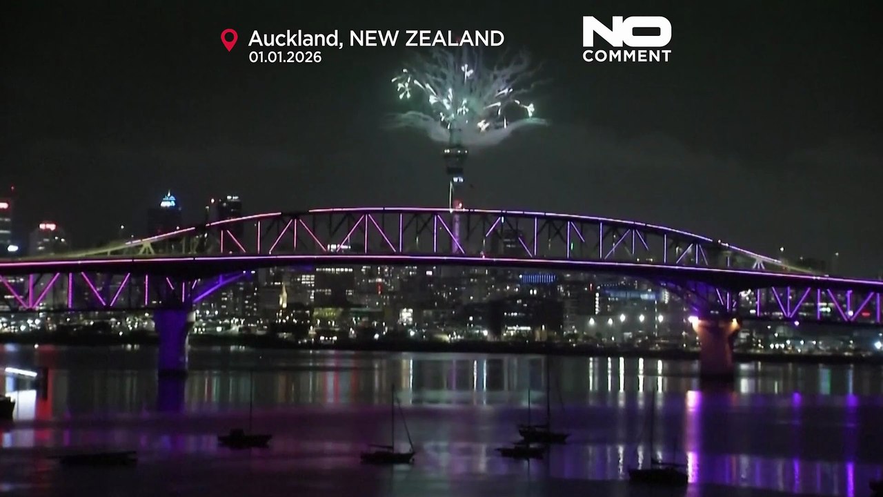 Neuseeland startet ins Jahr 2026 mit Feuerwerk am Sky Tower in Auckland