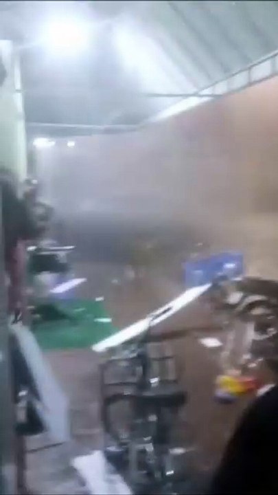 Chuva forte causa alagamentos e enxurradas em Uberlândia