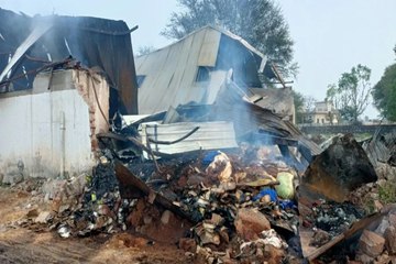 अगरबत्ती फैक्ट्री में अग्निकांड, लाखों का नुकसान