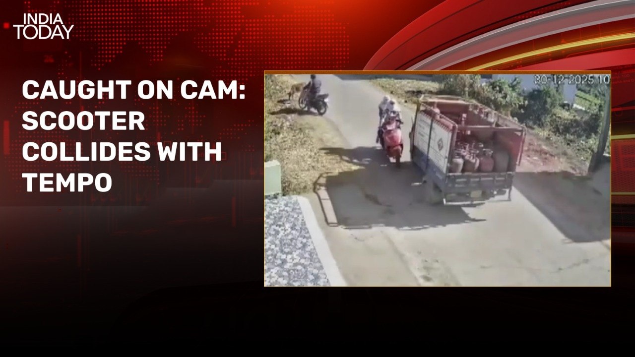 Video: Scooter collides with tempo in Madhya Pradesh's Mandla, two women injured