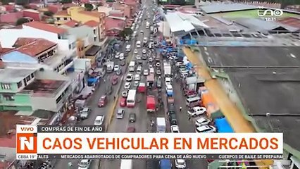 A HORAS DE LA NOCHE VIEJA, CAOS VEHICULAR EN MERCADOS