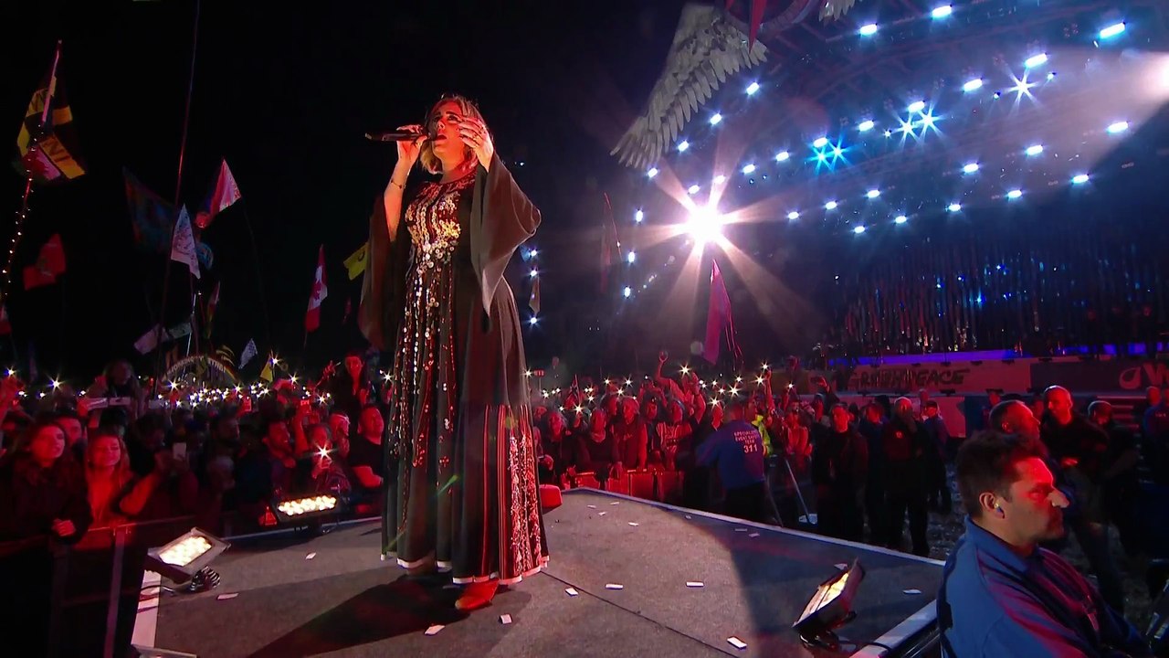 Make You Feel My Love (Bob Dylan cover) - Adele (live)