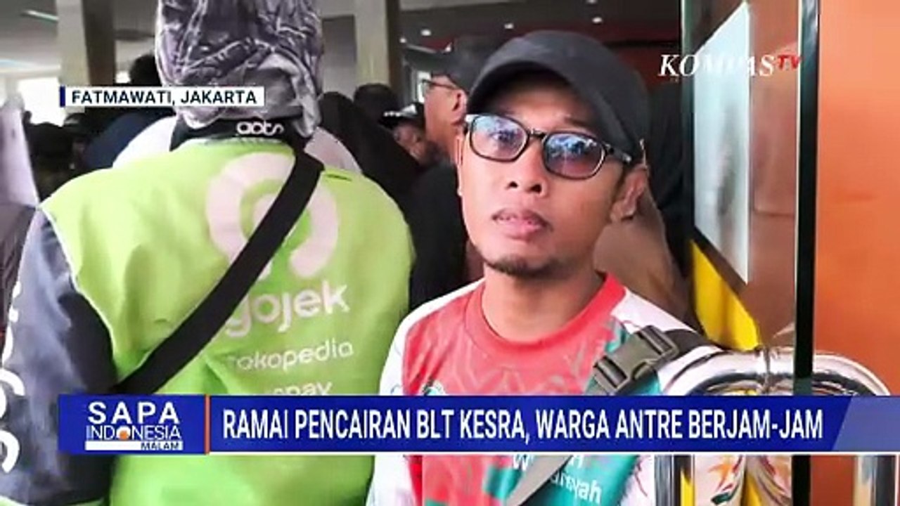 BLT Kesra Dipusatkan Satu Lokasi, Antrean Warga Membeludak hingga ke Luar Gedung