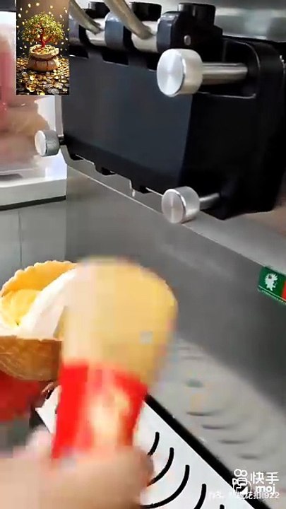 biggest ice Cream #icecream #dessert #food #cake #chocolate #foodie #streetfood #shorts