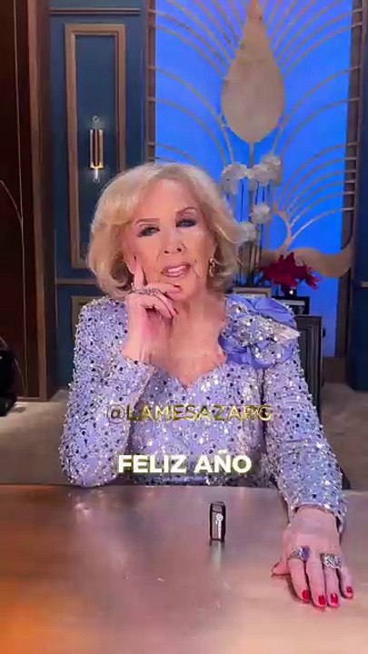 Los saludos de Mirtha Legrand y Juana Viale por el 2026