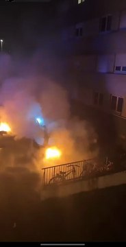 Soirée Nouvel An : Une soixantaine de véhicules ont été incendiés à Strasbourg dans la nuit, accompagnés de nombreux feux de poubelles et de jets de mortiers et de pavés contre les policiers
