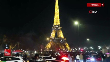 Fransa’da yeni yıl üst düzey güvenlik önlemleri altında kutlandı