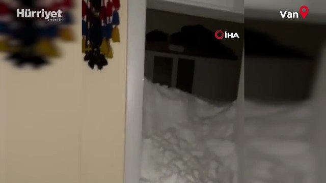 Van'ın Çatak ilçesinde mahalleye çığ düştü