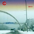 Dehşet anları kamerada... Çocuklara 'kar topu' şiddeti Üst geçitte tekme tokat darbetti