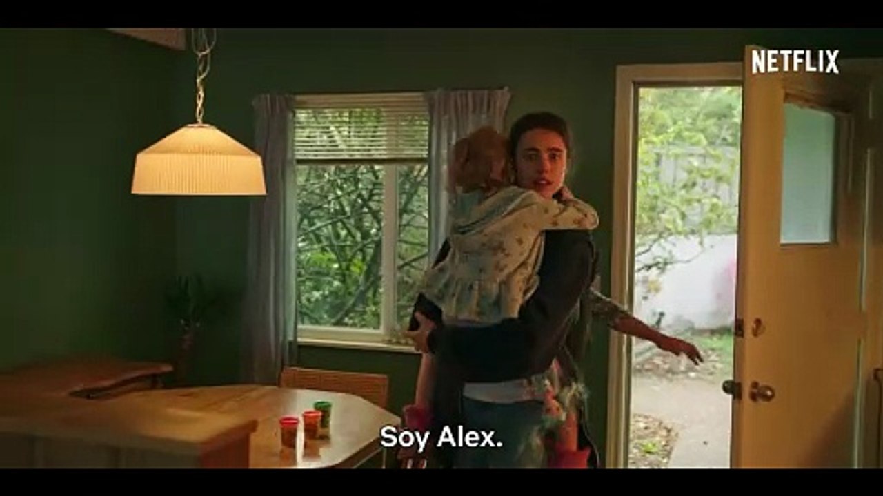 La asistenta Tráiler VOSE