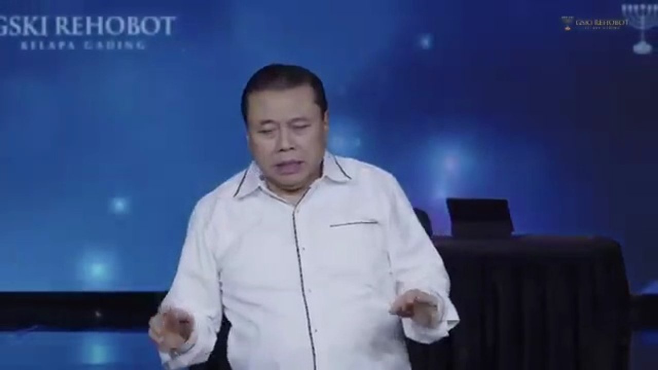 HIDUP DI HADIRAT ALLAH