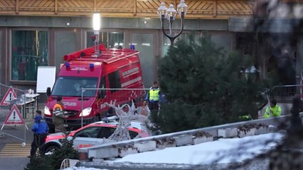 새해 첫날 스위스 스키 휴양지서 화재·폭발..."40여 명 사망·115명 부상" / YTN