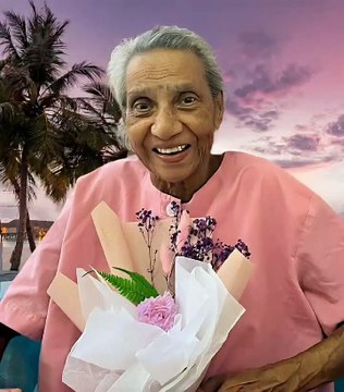எனது பெரியம்மா சிங்கப்பூர் ஆங்கில புத்தாண்டு வாழ்த்துக்கள்