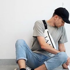 Riñonera blanca – colección J.A.M.L