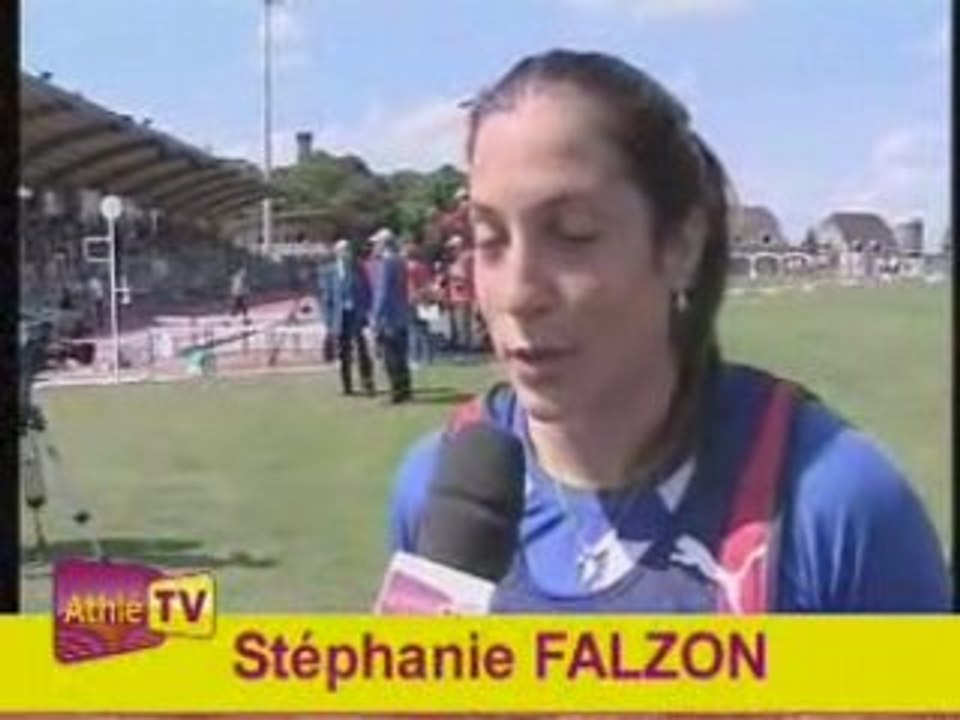 Athlé meeting Forbach Marteau Femmes 73,33m