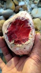 Red gold, stones of luxurious red gold  الذهب الاحمر احجار من الذهب الاحمر الفاخر