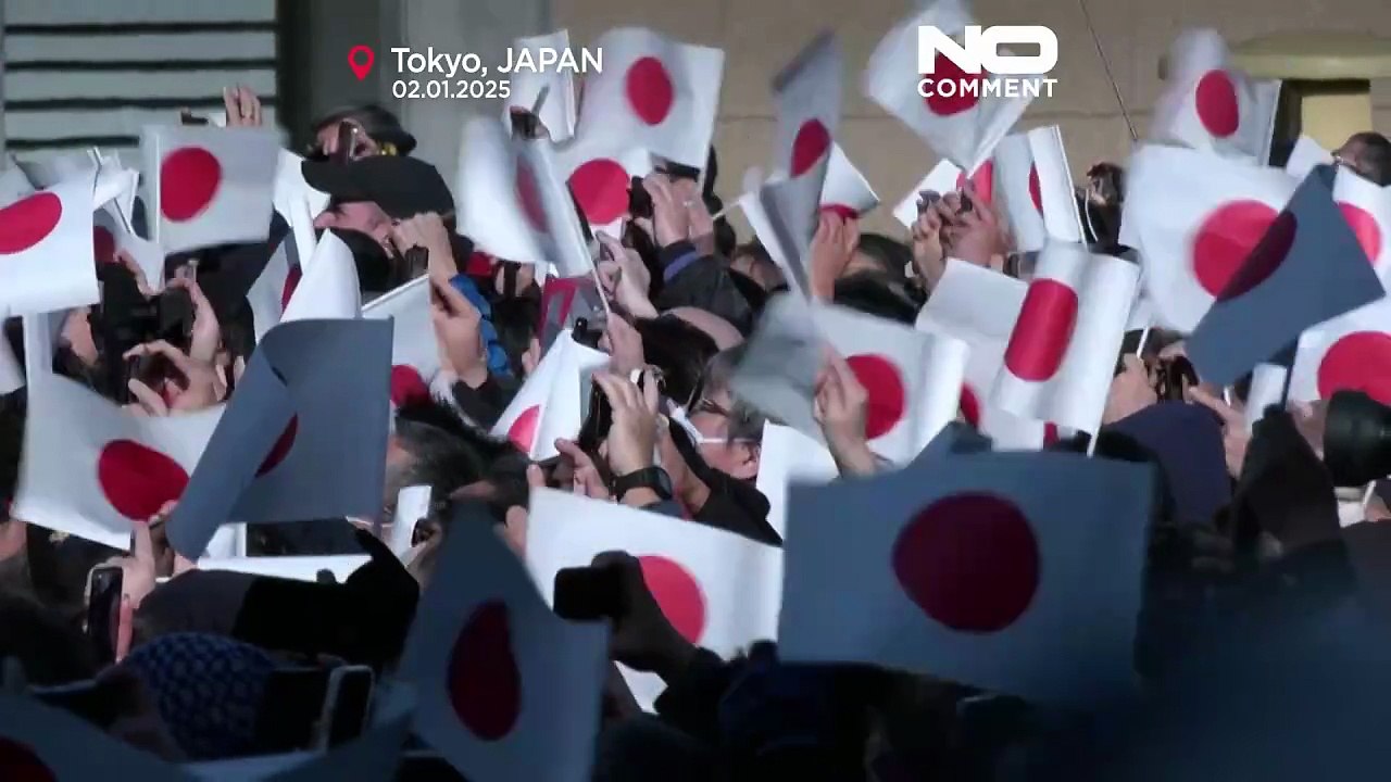 Japans Kaiserfamilie feiert Neujahr beim traditionellen Palastauftritt