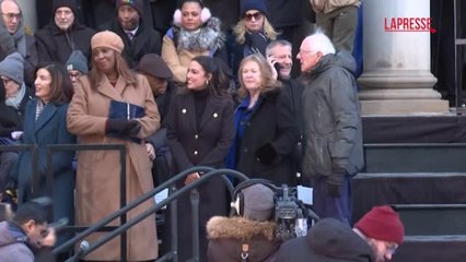 Mamdani inizia il mandato da sindaco di New York: «Saremo d'esempio per il mondo»