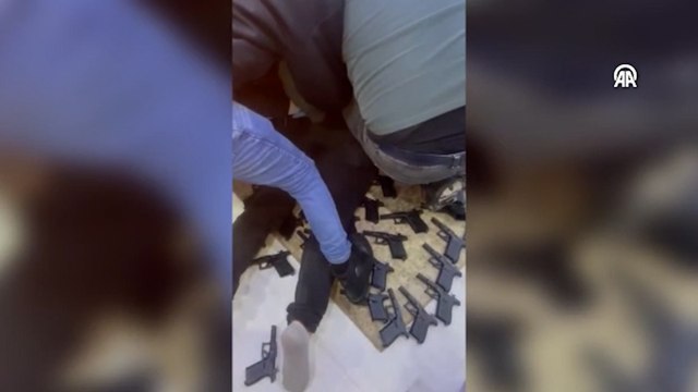 İstanbul'da yasa dışı silah ticareti yaptığı iddiasıyla yakalanan şüpheli tutuklandı