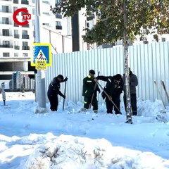 Diyarbakır’da kar yağışı sonrası don ve buzlanma Yollar buz pistine döndü, tüm uçuşlar iptal edildi!