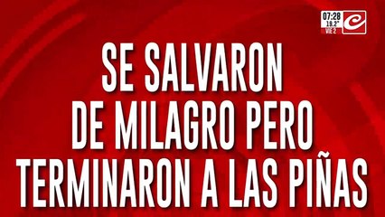 Camioneta chocó contra un auto, perdió el control y terminó en una pelea a las piñas