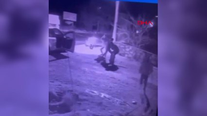 Bodrum'da bıçaklı kavga kamerada; 1 yaralı