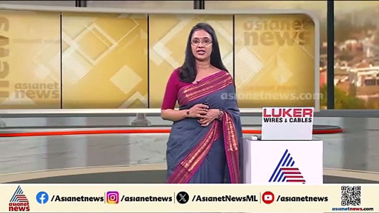 കൊച്ചി തിരുനെട്ടൂര്‍ മഹാദേവ ക്ഷേത്രത്തിലെ ഉത്സവത്തിനെത്തിയ ആന കുഴഞ്ഞുവീണു