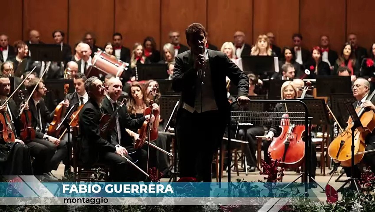 Concerto di Capodanno al Vittorio Emanuele, tra applausi e tradizione: l’orchestra diretta da Fletzberger incanta il pubblico