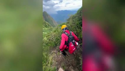 Jovem desaparece ao fazer trilha do Pico Paraná; veja vídeo das buscas do Corpo de Bombeiros